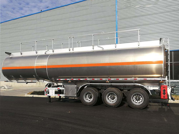 油罐車