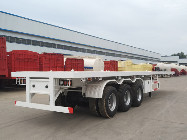 平板運輸半掛車