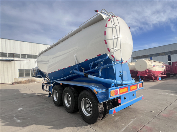 粉粒物料運輸半掛車